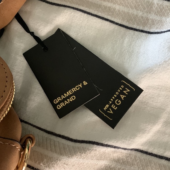 Gramercy and grand toupe purse - Picture 2 of 4